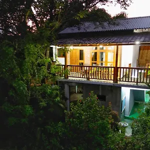 Sigiri Dilu Villa